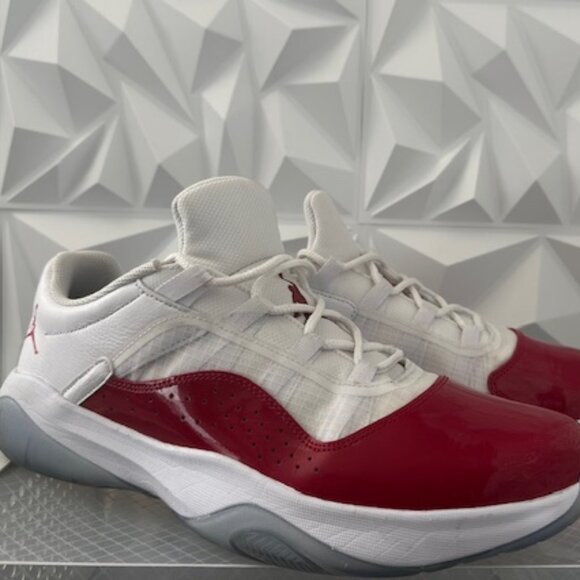 Air Jordan 11 Cherry Retro Low - Picture 1 of 1